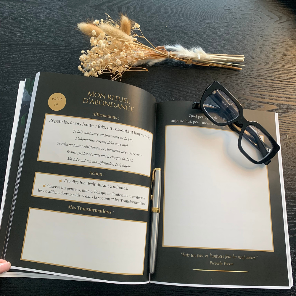 Lumière de l’Abondance, Carnet de manifestation – Édition papier,  42 jours pour incarner l’abondance.