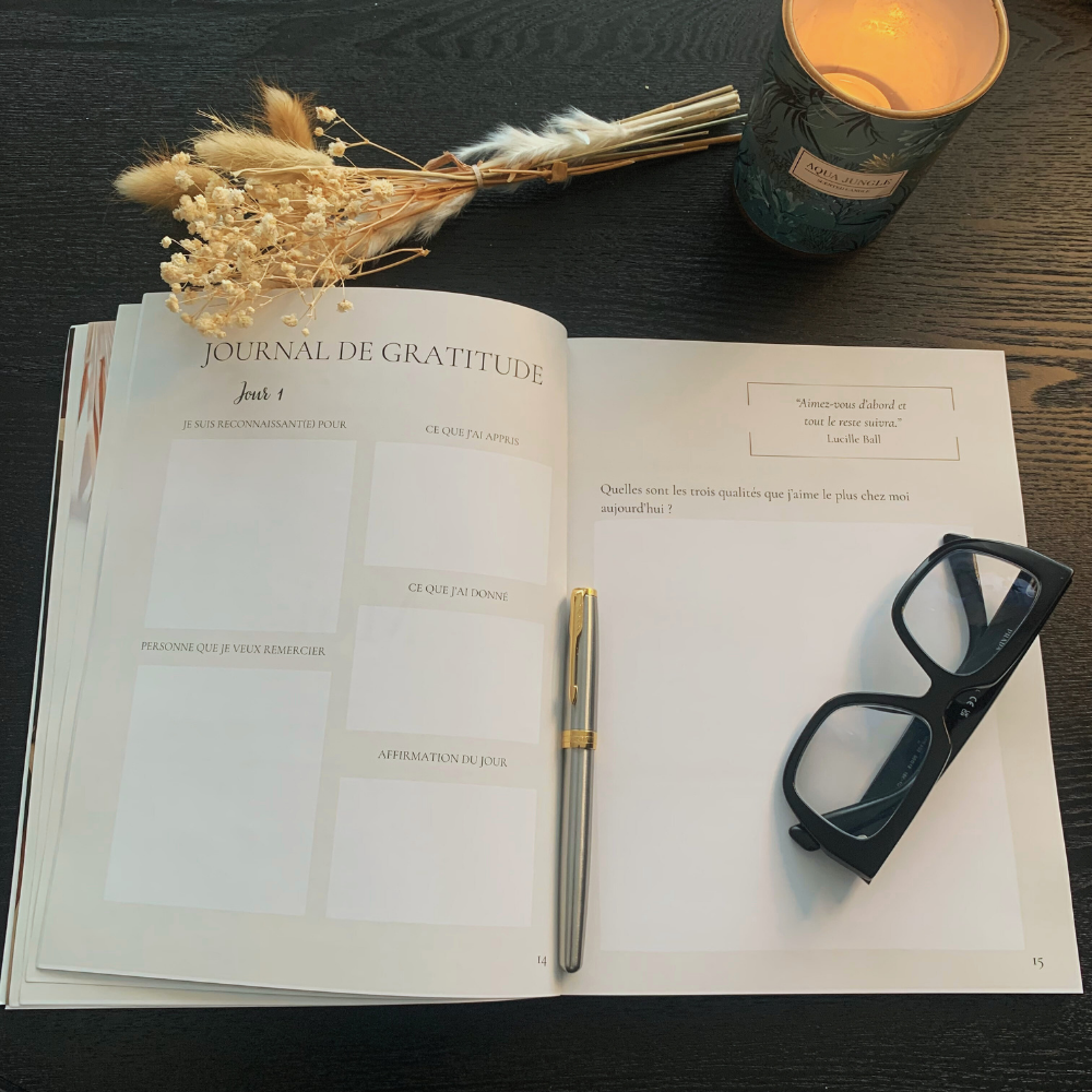 Lumière de la Gratitude, Carnet de gratitude - Édition papier,  42 jours pour transformer ton regard et ancrer la gratitude au quotidien.